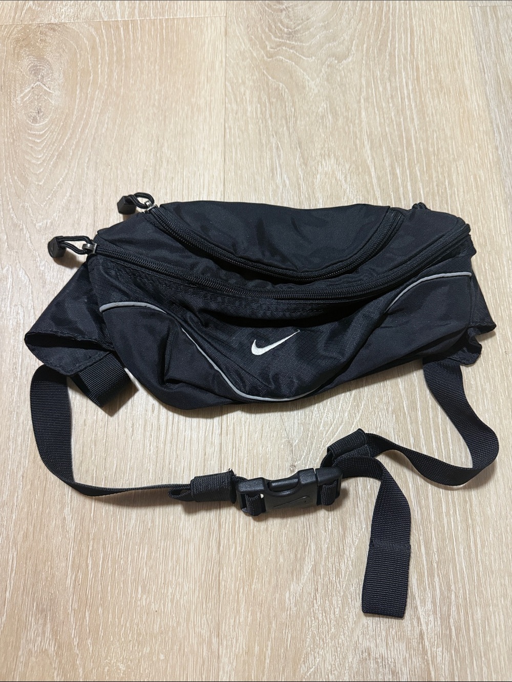 Nike Vintage Black Men's Belt Bag with White Swoosh